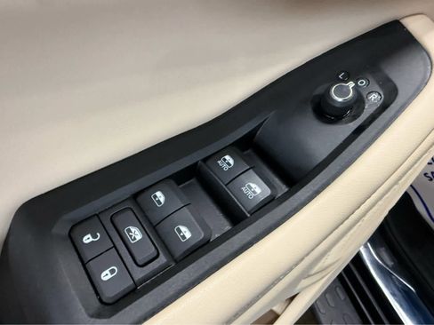 Used 2024 Jeep Grand Cherokee L Limited w/ Trailer Tow Package image 26