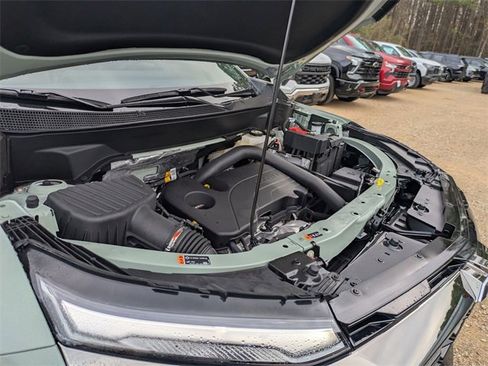 New 2026 Chevrolet Equinox ACTIV w/ Safety and Technology Package image 40