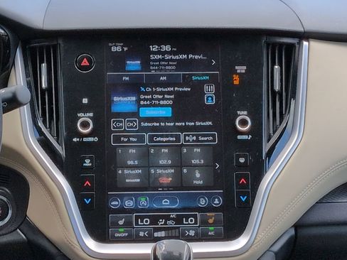 Used 2025 Subaru Outback Premium AWD/4WD image 18