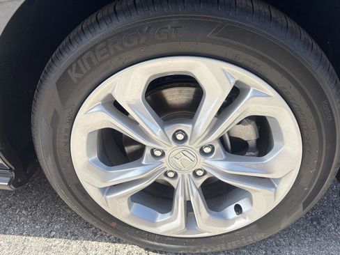 Used 2026 Honda Accord LX image 7
