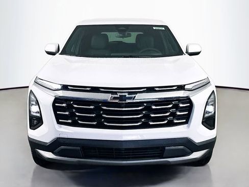 New 2026 Chevrolet Equinox LT image 3