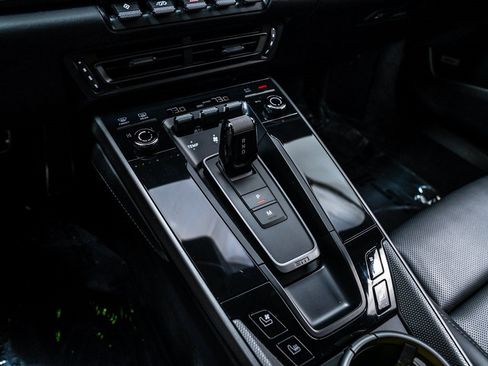 Used 2021 Porsche 911 Carrera S image 23