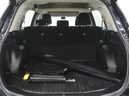 Used 2017 Toyota RAV4 XLE w/ Plus Special Value Package AWD/4WD image 9