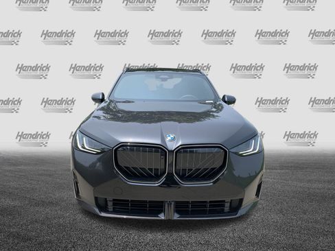 Certified 2025 BMW X3 xDrive30i w/ Premium Package image 3