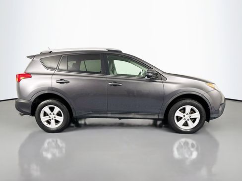 Used 2014 Toyota RAV4 XLE image 4