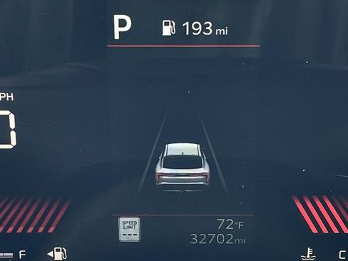 Used 2025 Kia K4 LXS image 14