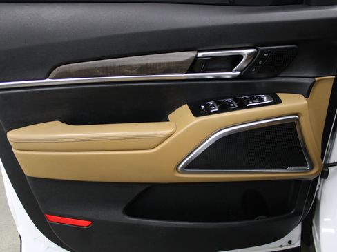 Used 2021 Kia Telluride SX w/ Nightfall Edition Package image 11