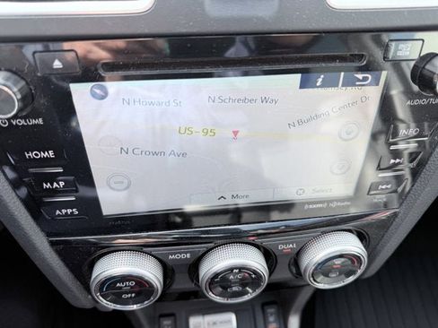 Used 2016 Subaru Forester 2.5i Touring w/ Eyesight & Navigation System image 11