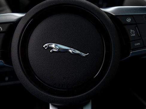 Used 2024 Jaguar F-TYPE R-Dynamic RWD image 32