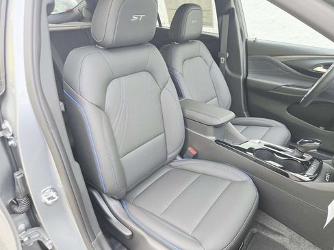 New 2026 Buick Envista Sport Touring w/ Convenience I Package FWD image 15