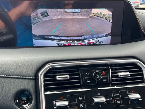 New 2026 Nissan Armada SV image 18