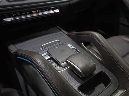 Used 2020 Mercedes-Benz GLE 350 4MATIC image 39