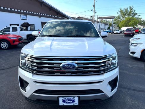 Used 2019 Ford Expedition Max XLT w/ Equipment Group 202A AWD/4WD image 24