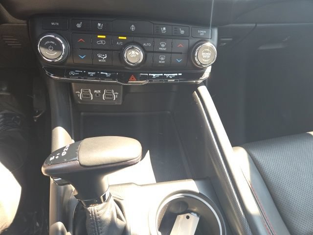 Used 2023 Dodge Durango GT AWD/4WD image 17