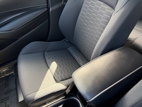 Used 2021 Toyota Corolla SE FWD image 14