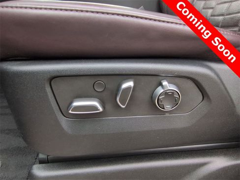 Used 2023 Cadillac Escalade Sport Platinum image 17