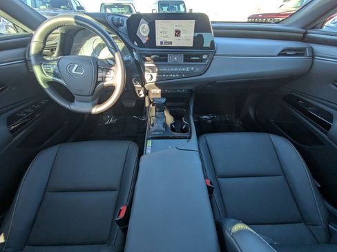 Used 2024 Lexus ES 350 w/ Premium Package image 12