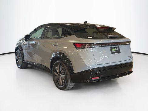 Used 2024 Nissan Ariya AWD image 5
