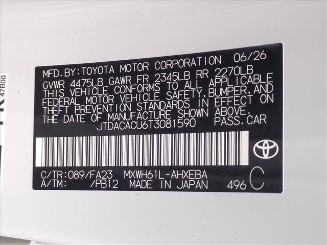 Used 2026 Toyota Prius Plug-In Hybrid FWD image 24
