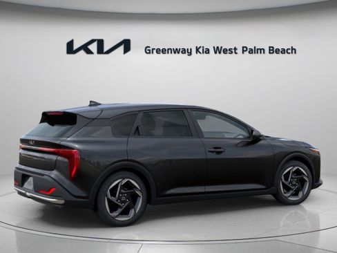 New 2026 Kia K4 EX FWD image 7
