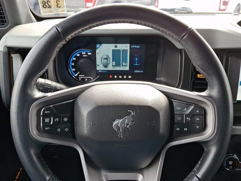 Certified 2023 Ford Bronco Badlands AWD/4WD image 19