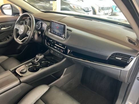Used 2023 Nissan Rogue SL AWD/4WD image 22