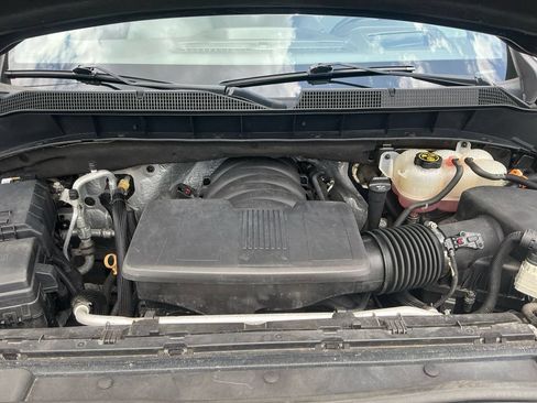 Used 2019 Chevrolet Silverado 1500 LTZ w/ LTZ Plus Package AWD/4WD image 25
