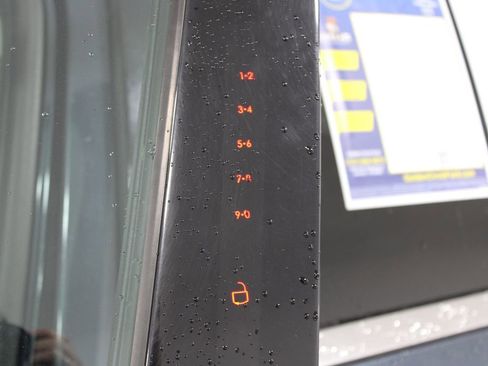 Used 2023 Lincoln Aviator Black Label Grand Touring image 22