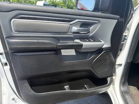 Used 2020 RAM 1500 Big Horn AWD/4WD image 11