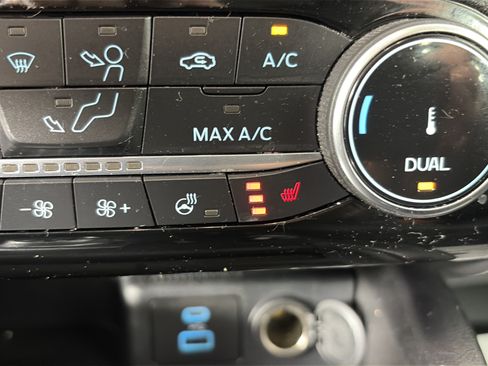 Used 2022 Ford Escape SEL AWD/4WD image 7
