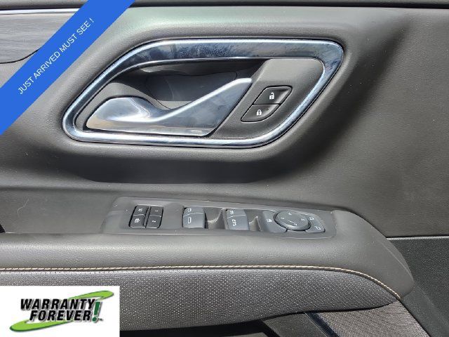 Used 2024 GMC Yukon XL SLT RWD image 22
