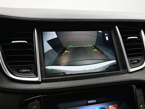 Used 2022 INFINITI QX50 Luxe image 17