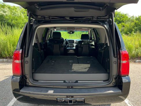 Used 2019 Chevrolet Tahoe LT image 36