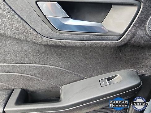 Certified 2022 Ford Escape SEL w/ Technology Package image 28