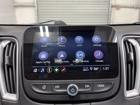 Used 2025 Chevrolet Malibu LT FWD image 11