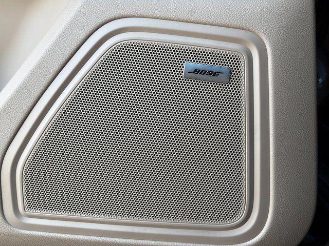 Certified 2026 Porsche Macan AWD/4WD image 23