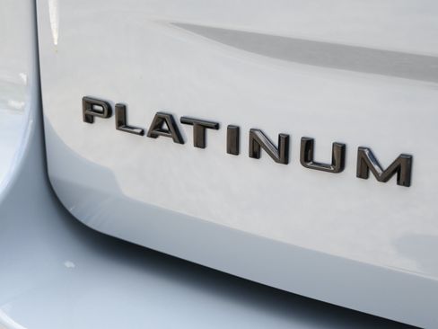 New 2026 Ford Expedition Platinum w/ Stealth Appearance Package AWD/4WD image 7