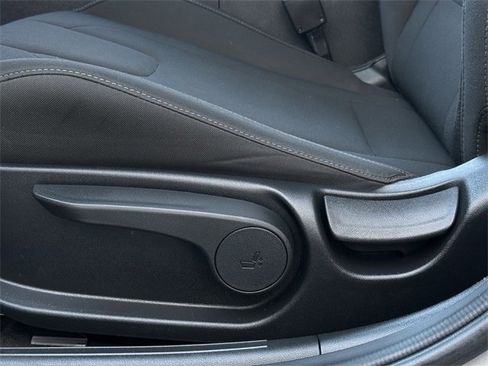 Used 2024 Hyundai Elantra SEL image 24