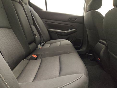 Used 2023 Nissan Altima 2.5 SV FWD image 19