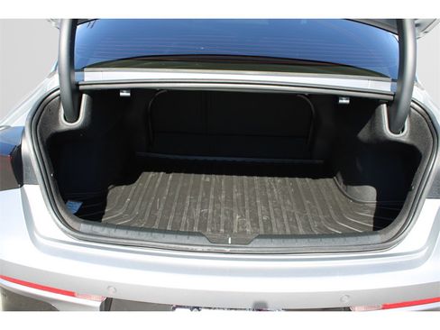 Used 2025 Kia K5 GT-Line image 9