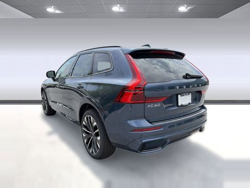 New 2026 Volvo XC60 B5 Ultra w/ Protection Package Premier AWD/4WD image 3
