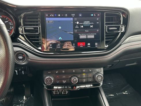 Used 2023 Dodge Durango GT image 28