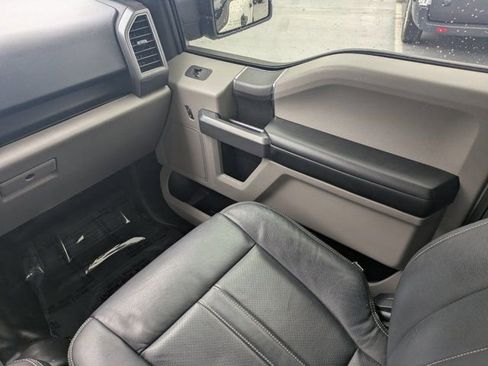 Used 2018 Ford F150 XLT w/ Trailer Tow Package image 15