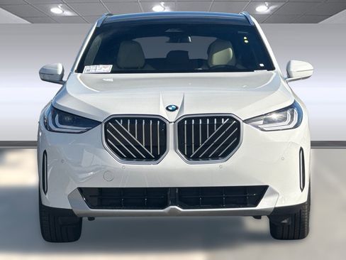 Used 2026 BMW X3 xDrive30 w/ Premium Package image 5