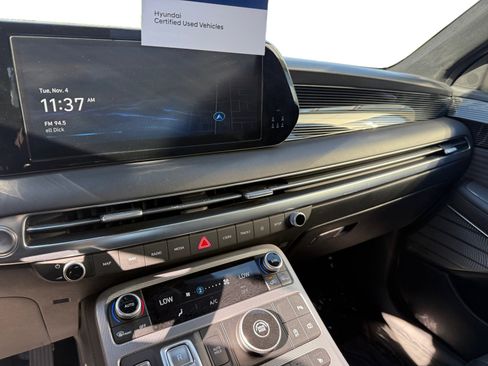 Certified 2024 Hyundai Palisade Calligraphy image 12