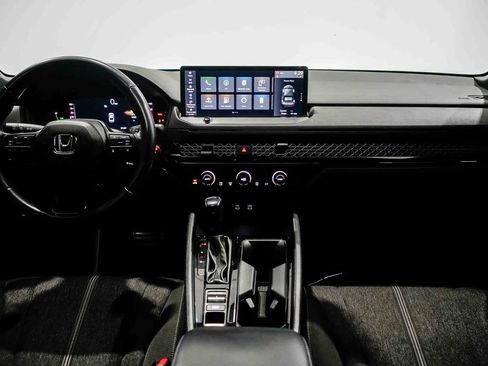 Used 2023 Honda Accord Sport image 12