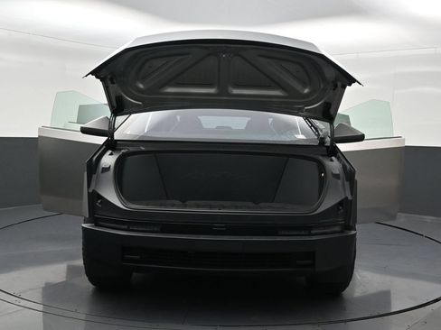 Used 2024 Tesla Cybertruck AWD Crew Cab image 35