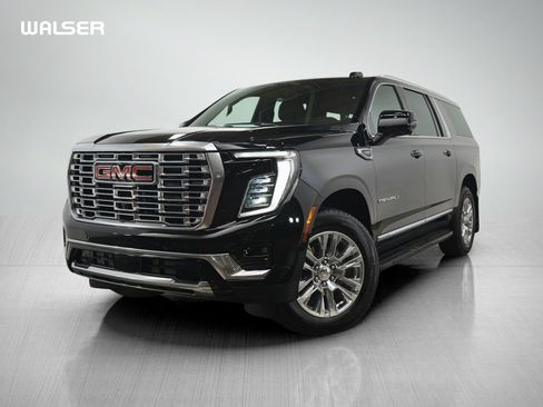 Used 2025 GMC Yukon XL Denali w/ LPO, Floor Liner Package AWD/4WD image 1