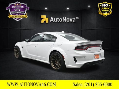 Used 2023 Dodge Charger SRT Hellcat w/ Harman/Kardon Audio Group image 4