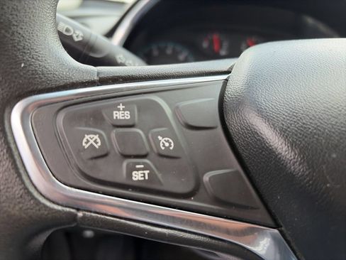 Used 2016 Chevrolet Malibu LT FWD image 17
